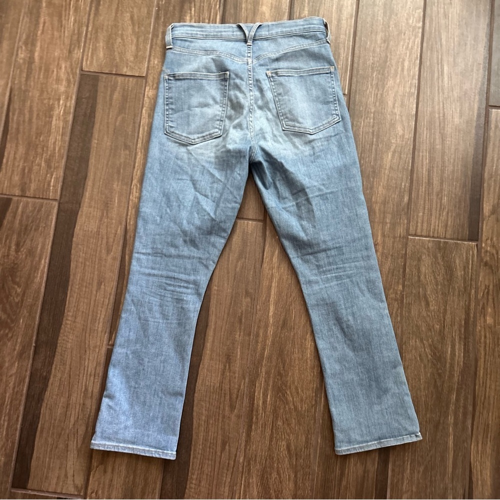 Veronica Beard Carly Kick Flare High Rise Jeans in Lakeshore Wash Sz 27 - Picture 5 of 8